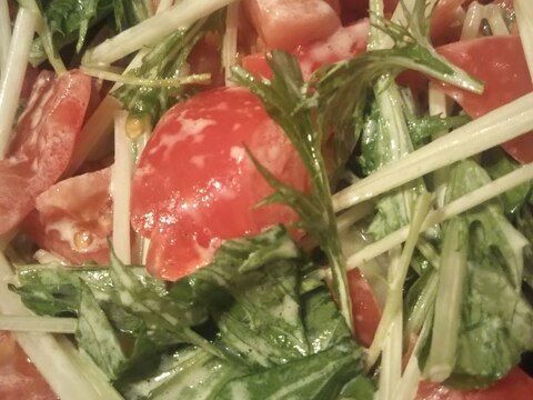水菜とトマトのマヨポンサラダ